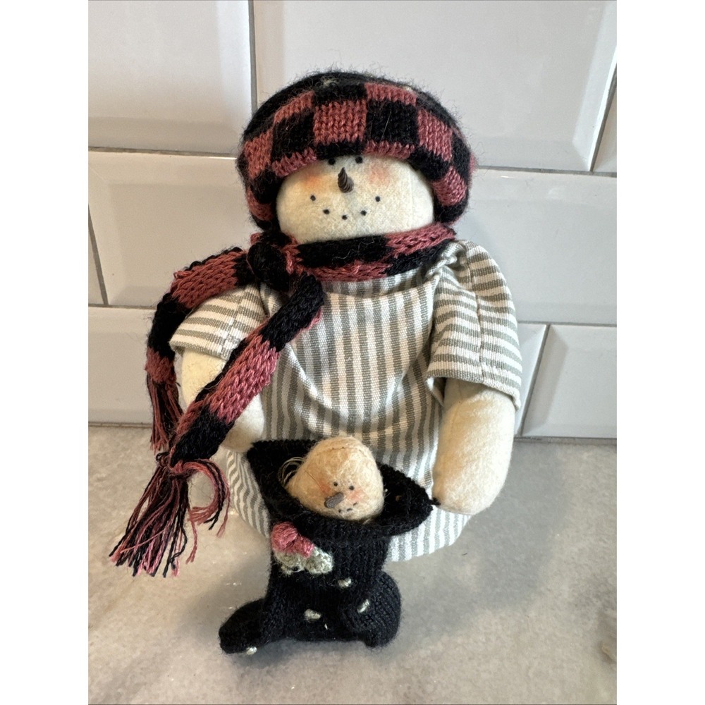 Miss Heathers Plum Pudding Snowmen Holding Stocking Plush 8" Figurine